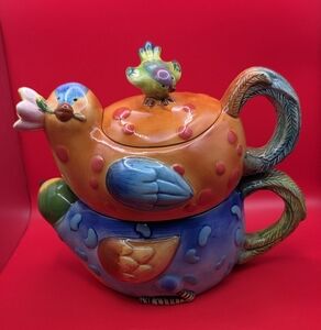 Colorful Bird-Shaped Ceramic Teapot FIGI SPRING BIRDS TEAPOT